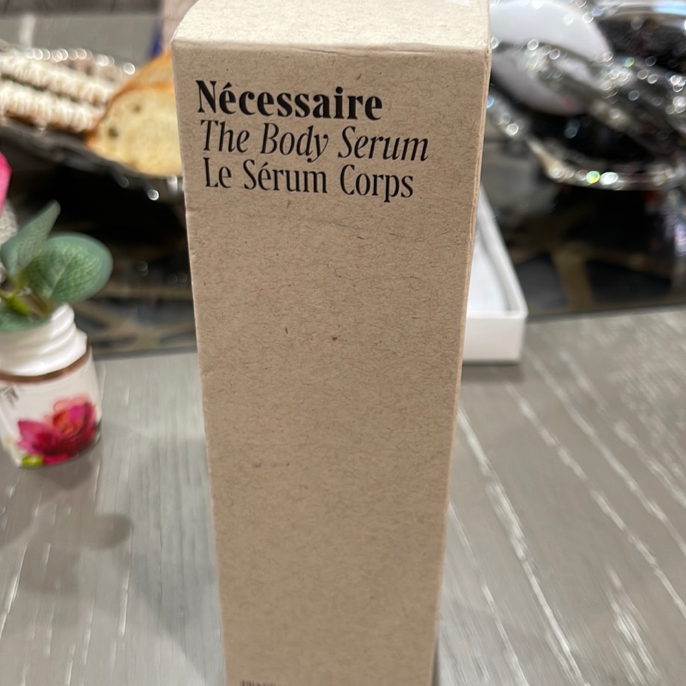 Necessaire The Body Serum